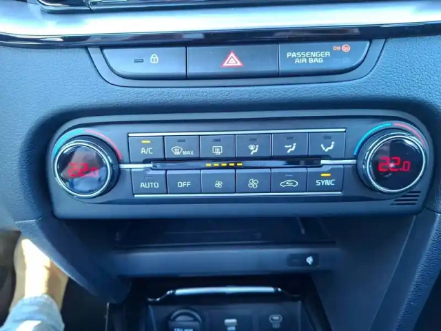 Kia Xceed 1.5 t-gdi 140 ch bvm6 — photo 34