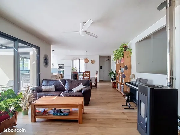 Maison 5 pièces 111 m²