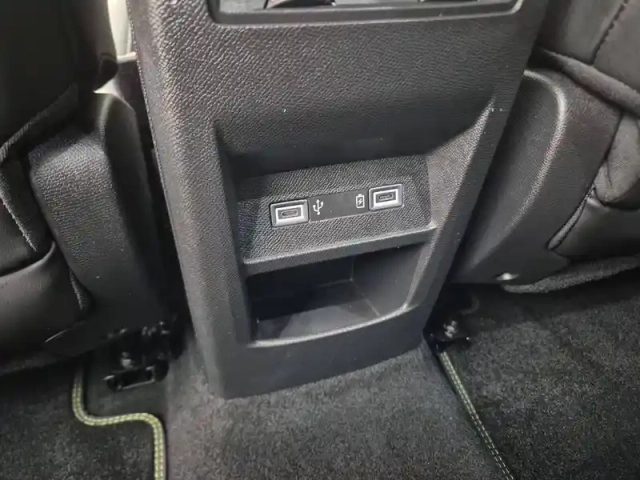 Peugeot 308 phev 180 e-eat8 — photo 60