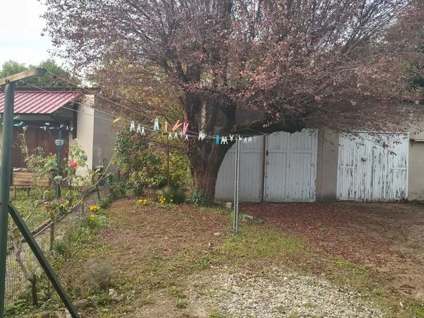 Appartement meublé 2 pièces + bureau, avec jardin, Saint-Martin-d'Hères