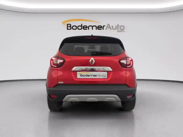 Renault Captur tce 150 fap edc — photo 20