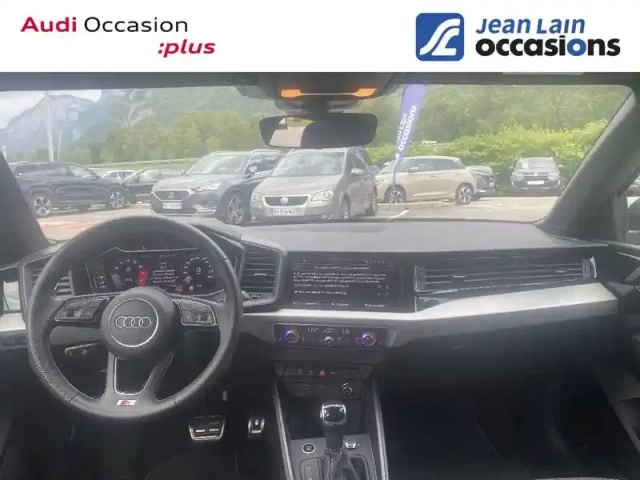 Audi A1 sportback 25 tfsi 95 ch s tronic 7 — photo 18