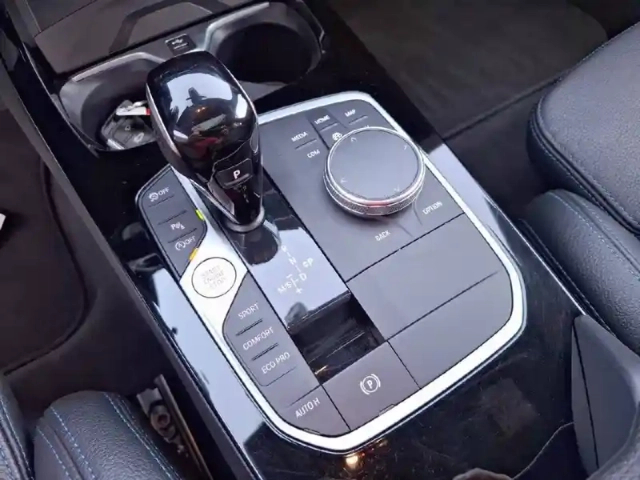 Bmw Serie 1 m135i xdrive 306 ch bva8 — photo 12