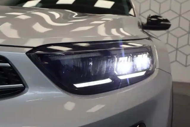 Kia Stonic 1.0 t-gdi 100 ch dct7 — photo 36