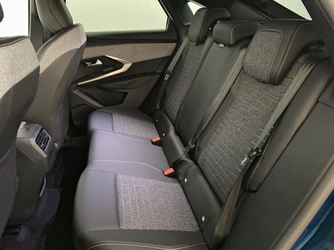 Peugeot 3008 hybrid 145 e-dcs6 allure — photo 10
