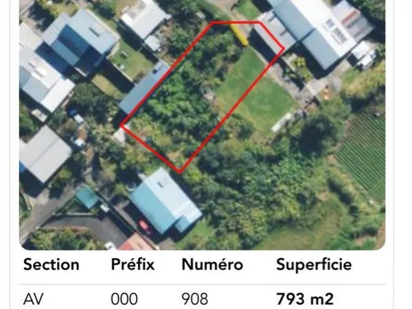 Terrain constructible 793 m2