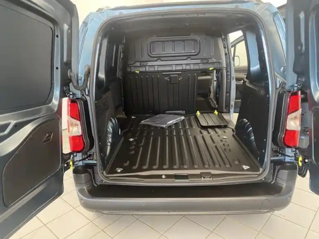 Peugeot Partner m diesel 100ch pro skill — photo 10