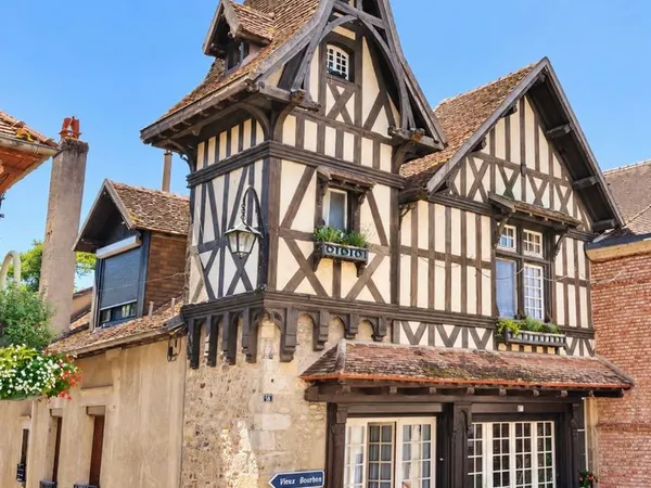 Propriété 12 pièces 300 m²