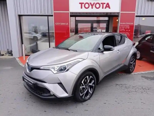 Toyota C-Hr 122h design 2wd e-cvt rc18