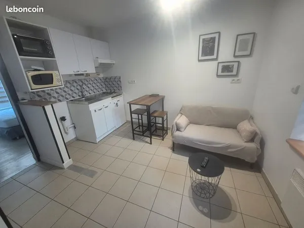Appartement F2 Meublé