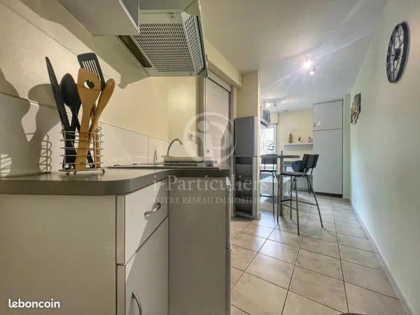 Studio 1 pièce 16 m²