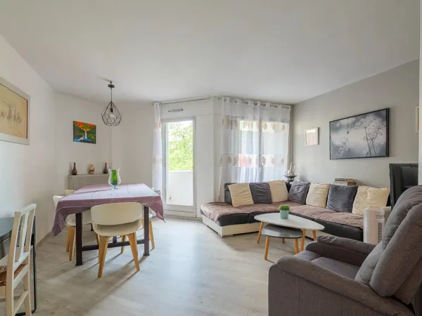 Appartement 4 pièces 77 m²