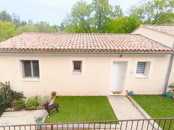 Maison récente T3 avec extérieurs