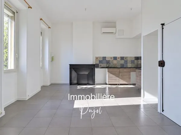 Mazargues 13009 - T3 lumineux et climatisé avec terrasse