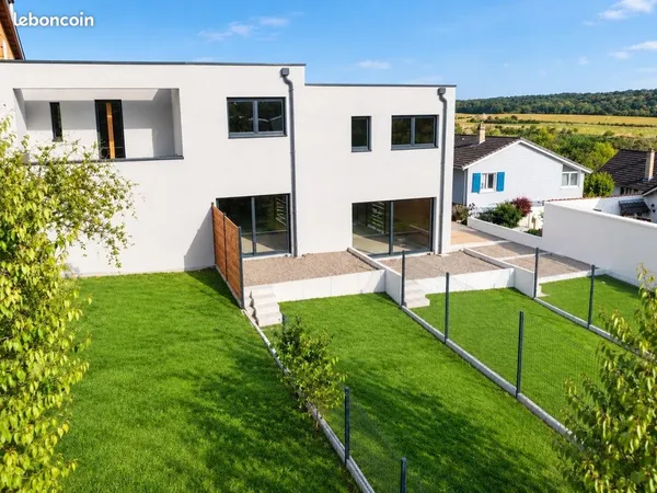 Maison F5 de 94 m2 avec jardin