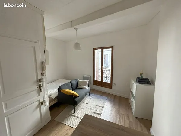 Jolie studio centre ville meublé