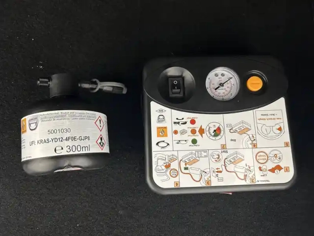 Renault Captur e-tech 145 - 21 — photo 36
