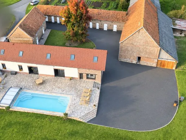 Corps de ferme d'exception - 244 m² habitables - 5 chambres - piscine chauffée EXPOSÉE PLEIN SUD - 1