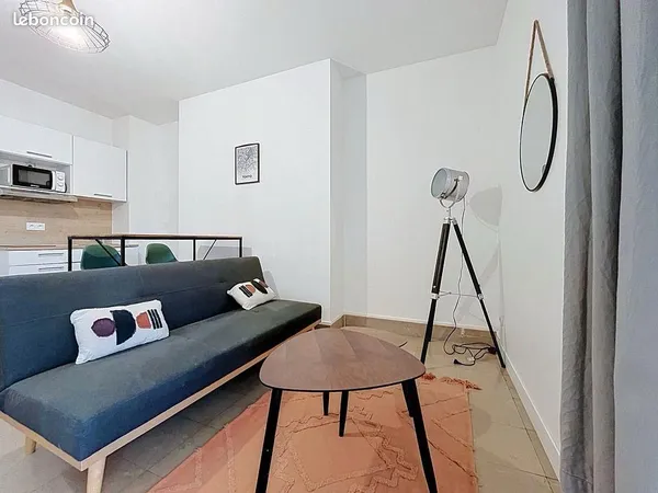 Studio 1 pièce 32 m²