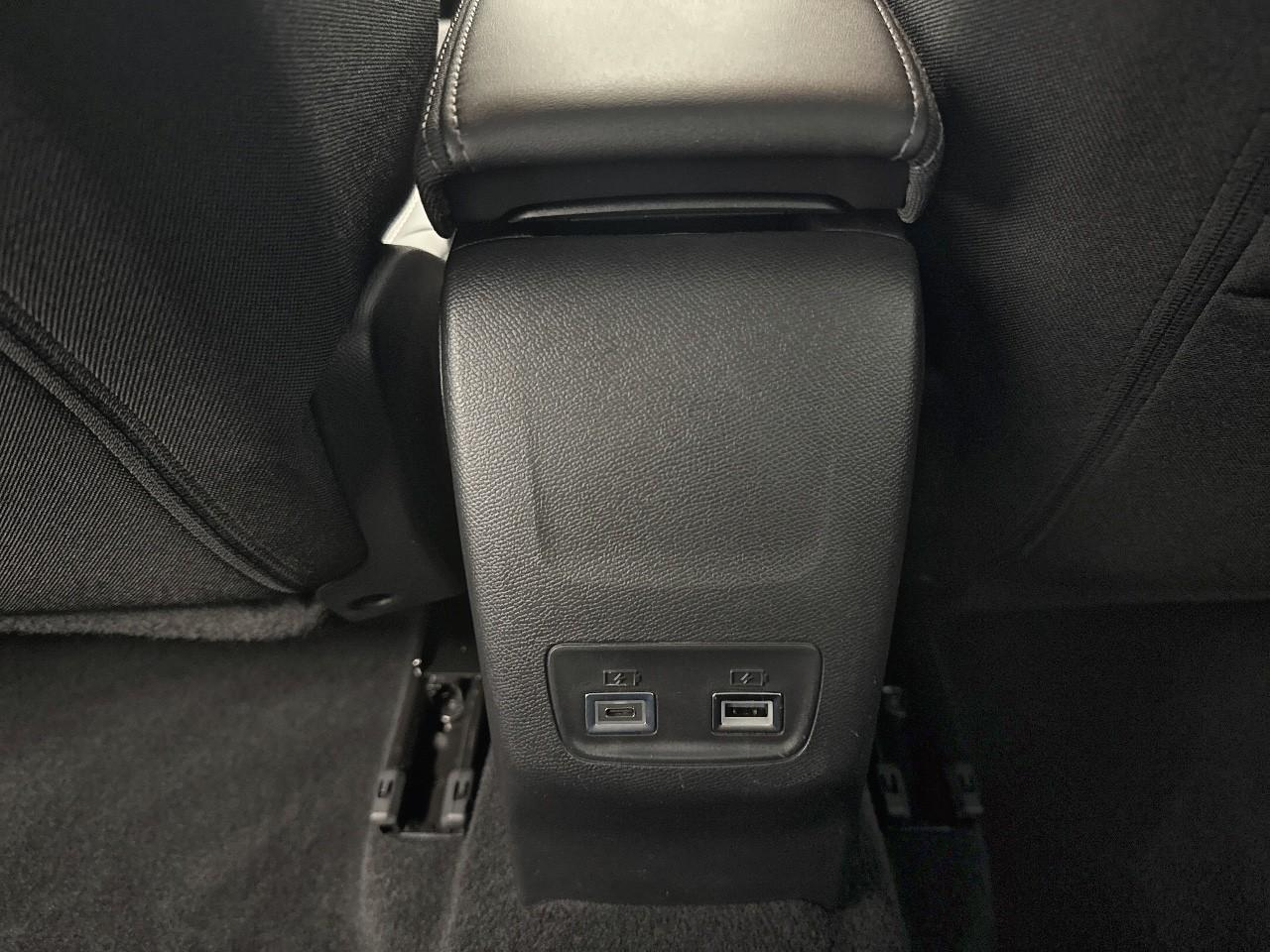 Peugeot 208 100 s&s bvm6 allure — photo 15
