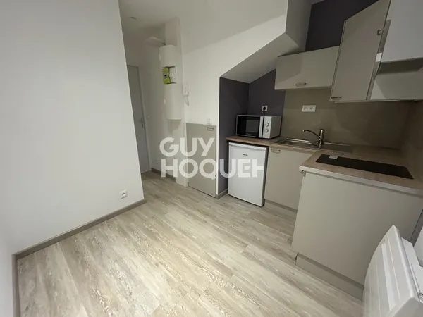 SAINT-ROCH - APPARTEMENT T2 ENTIÈREMENT RÉNOVÉ (PREMIÈRE OCCUPATION APRÈS RÉNOVATION)
