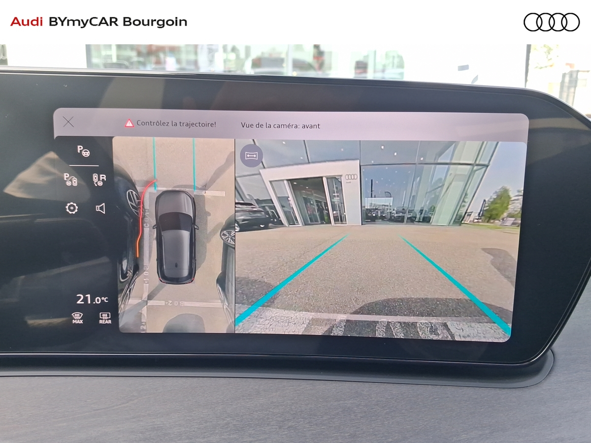 Audi Q3 e-hybrid 272 ch S tronic 6 — photo 23