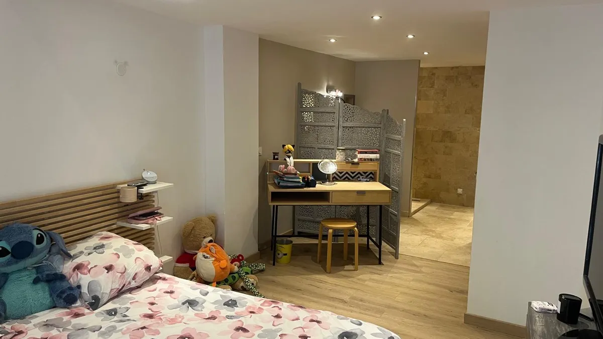 Photo 3