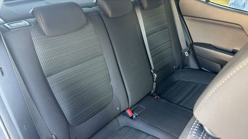 Kia Stonic 1.0 T-GDi 120 mHEV - Active – 2021 – 26372 km – Essence – Boîte Manuelle — photo 19