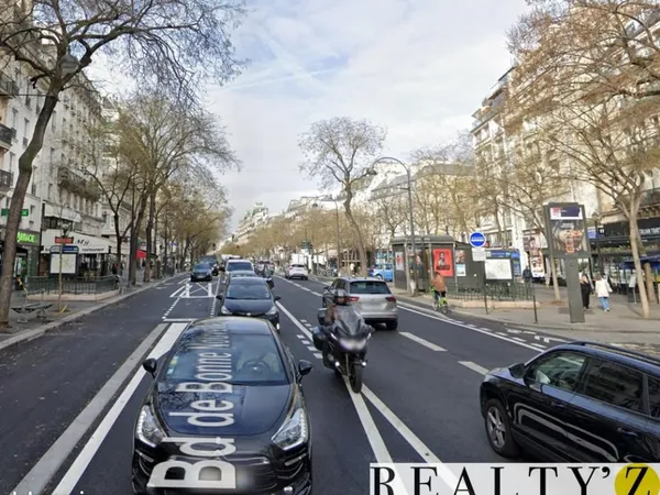 Local commercial 24 m²