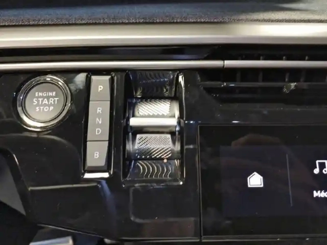 Peugeot 3008 plug-in hybrid 225 e-dcs7 — photo 14