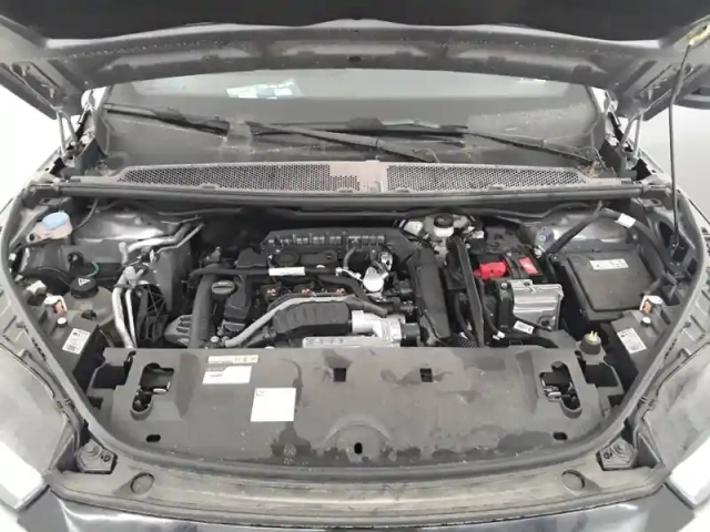 Peugeot 3008 hybrid 145 e-dcs6 — photo 63