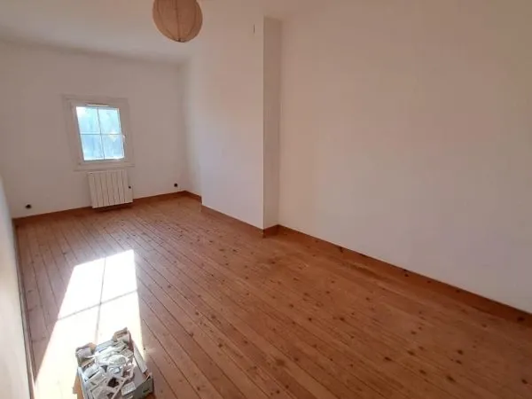 Maison À Louer T5 - 119m² Saint-Georges-des-Coteaux (17810)