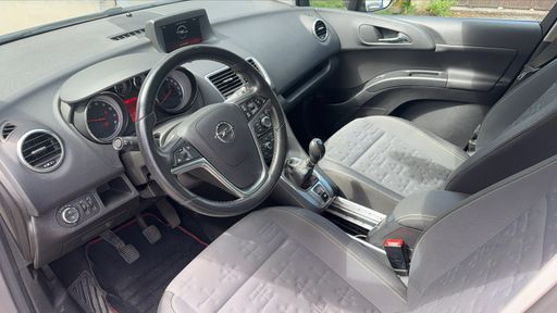 Opel Meriva 1.4 Twinport 120 - Cosmo – 2016 – 110148 km – Essence – Boîte Manuelle — photo 21