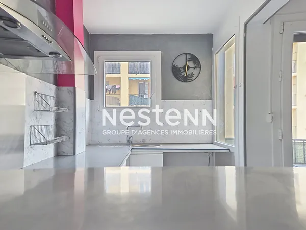 Appartement 3 pièces 67m2 à louer avec parking et balcon