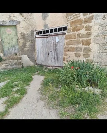 Vente de garage à grillon