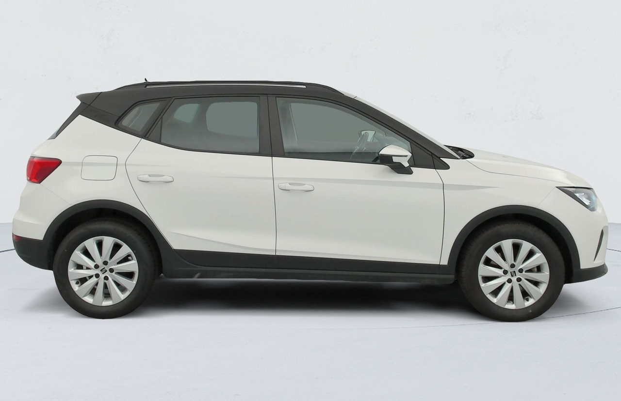 Seat Arona — photo 6
