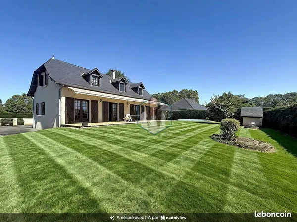 Maison 7 pièces 140 m²