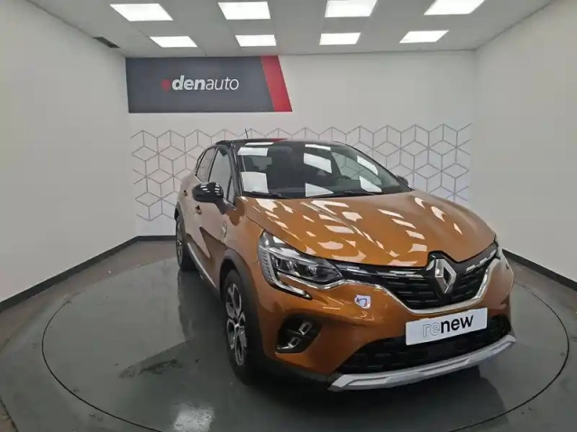 Renault Captur tce 90 — photo 14