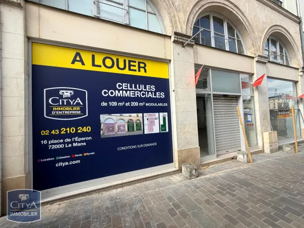 Local commercial 312 m²