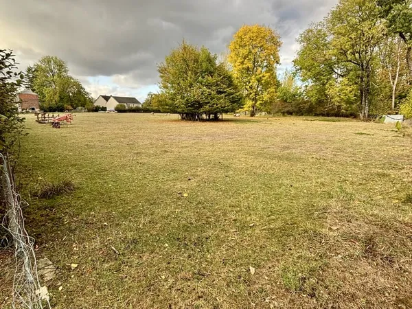Terrain 1000 m²