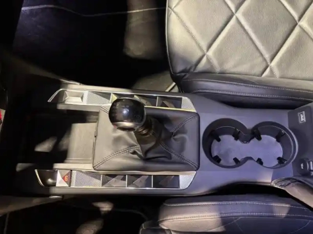 Ds Ds 3 crossback bluehdi 110ch connected chic — photo 13
