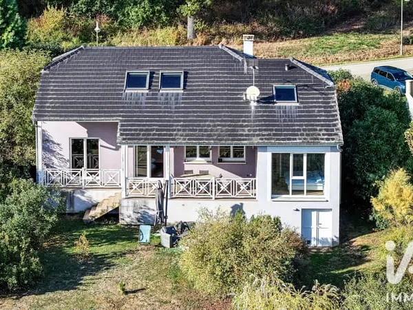 Maison 7 pièces 179 m²