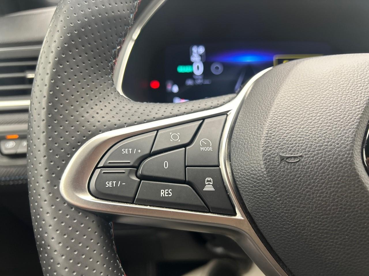 Renault Captur e-tech full hybrid 145 ch esprit alpine — photo 24