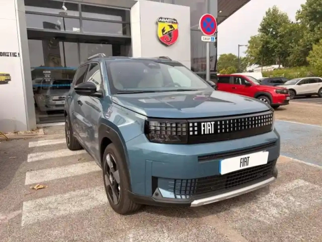 Fiat Panda grande  electrique 113ch la prima — photo 1