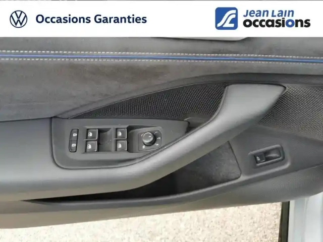 Volkswagen Passat 1.5 etsi opf 150 dsg7 — photo 17