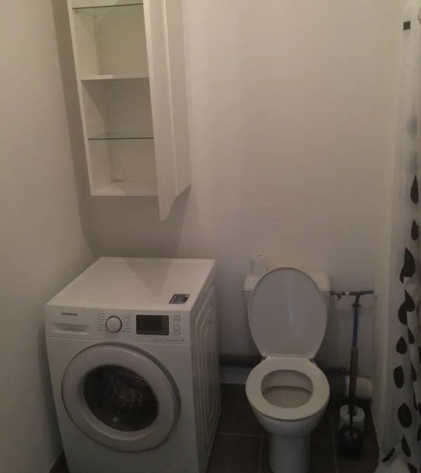 Photo 1