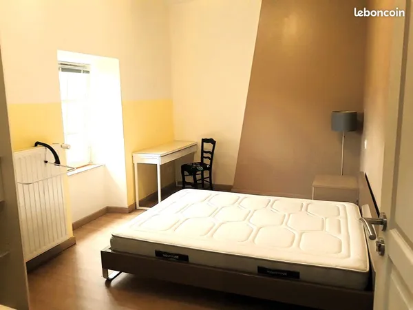 Plusieurs Chambre meublée étudiant(e) La chaize le Vicomte