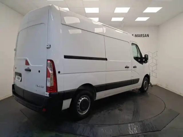 Renault Master fgn trac f3300 l2h2 blue dci 135 — photo 5