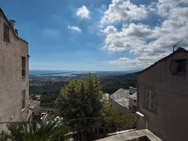 Maison 5 pièces 85 m²