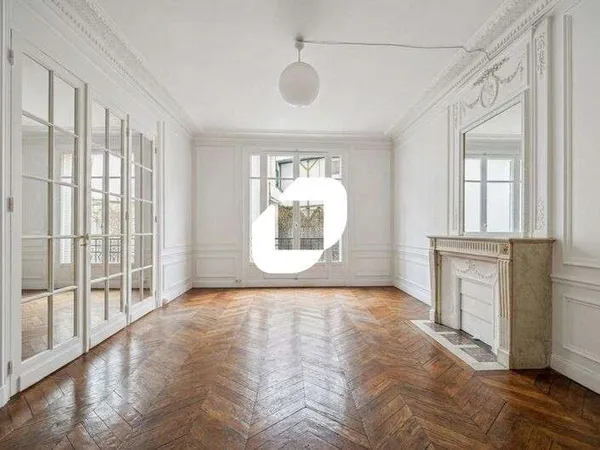 A louer Bureaux 138m² Paris